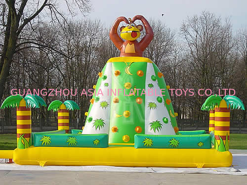 Inflatable Amusement Park With Mini Forest Lion Rock Climbing Wall